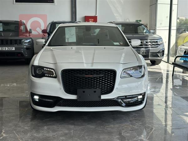 Chrysler for sale in Iraq